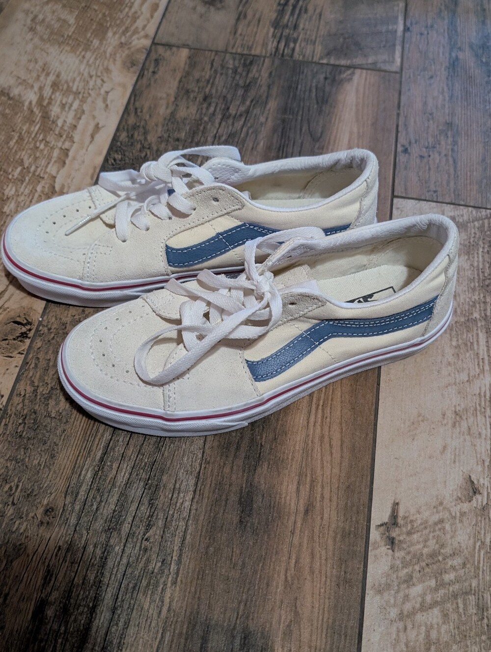 Vans Sk8-Low Classics Size 7